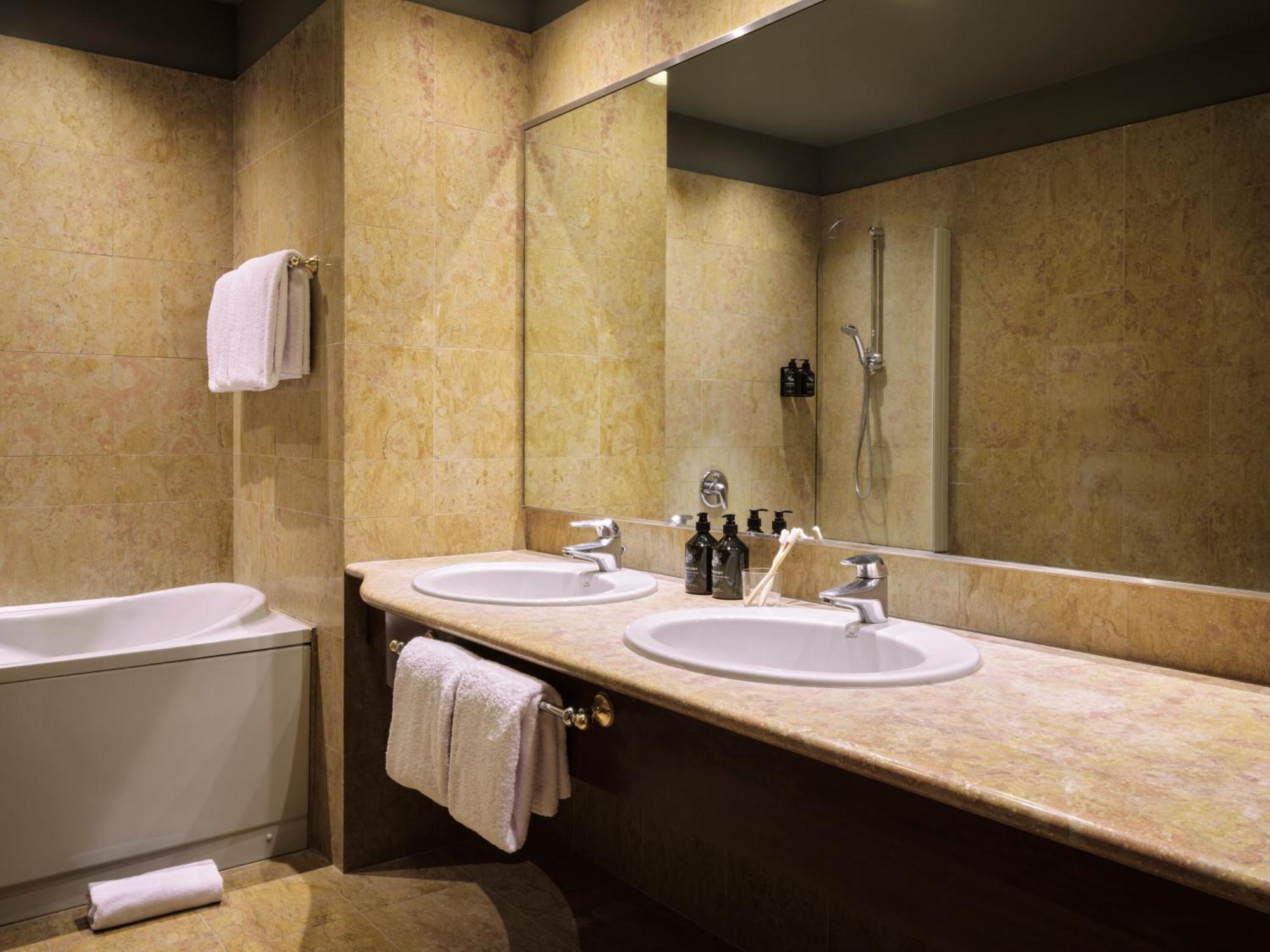 Max Brown Hotel Missori, Part Of Sircle Collection ميلان المظهر الخارجي الصورة