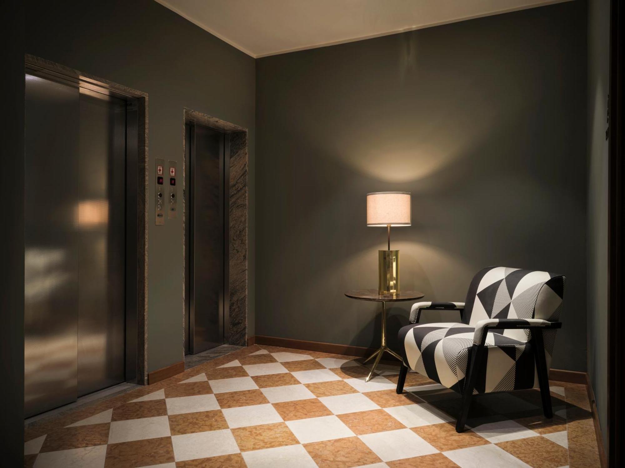 Max Brown Hotel Missori, Part Of Sircle Collection ميلان المظهر الخارجي الصورة